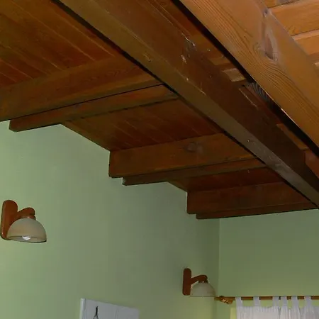 Salas-partizanske 2*