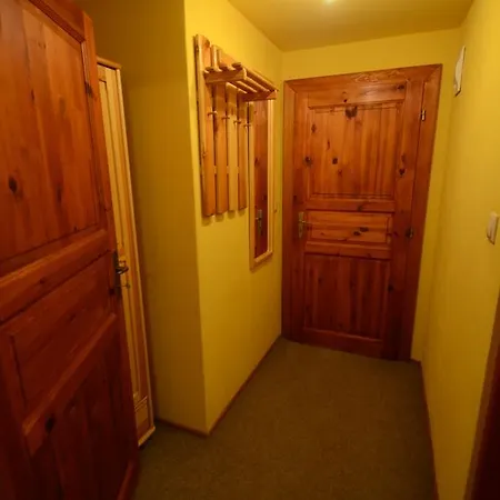 Salas-partizanske Guest house