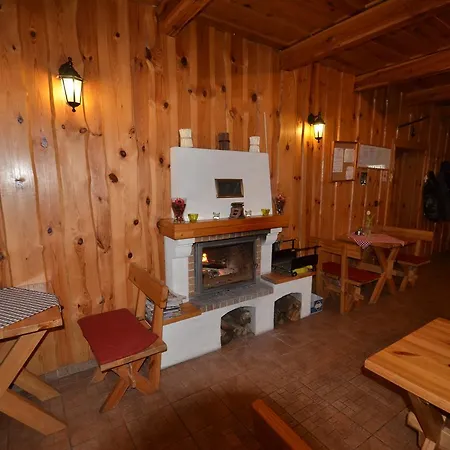 Guest house Salas-partizanske