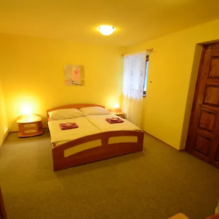 Guest house Salas-partizanske